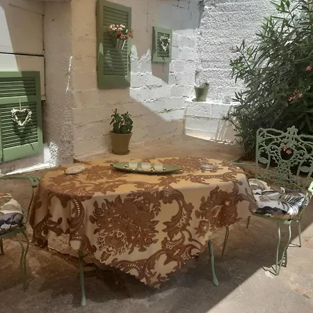 شقة βασιλική θανάσης نيا ميشانيونا